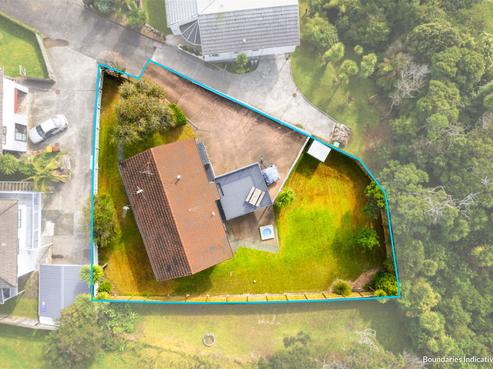 18 Landsdale Place, Massey