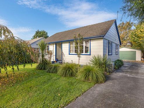 14 Bramwell Street, Dallington