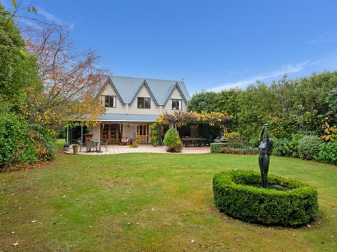 496 West Melton Road, West Melton