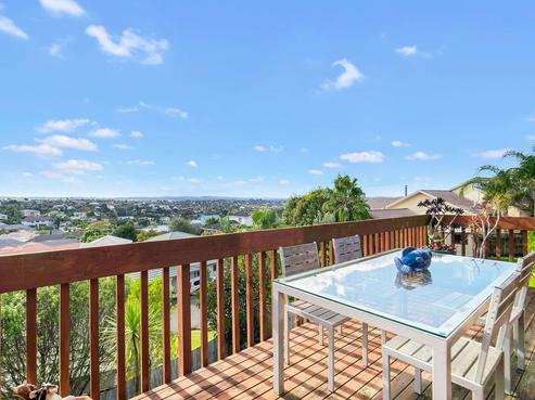 106 Luckens Road, West Harbour