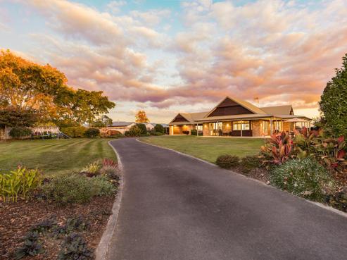 52A Cowley Drive, Leamington