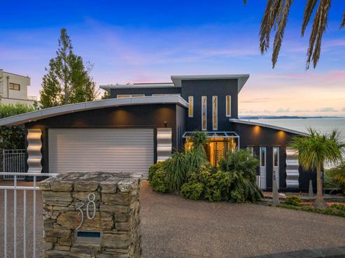 38 Vipond Road, Stanmore Bay
