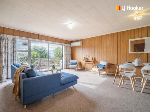 7C Lawrence Street, Mornington