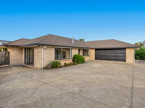 72 The Drive, Paraparaumu Beach