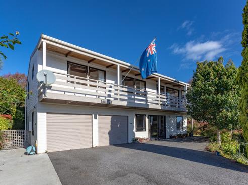 101 Tukere Drive, Whangamata