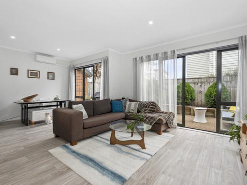 14C Kelvin Place, Hamilton East