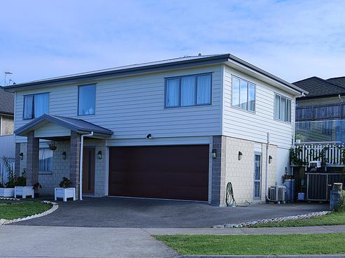 10 Regis Park Drive, Pukekohe