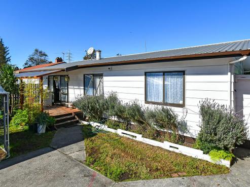 1/45 Station Road, Takanini