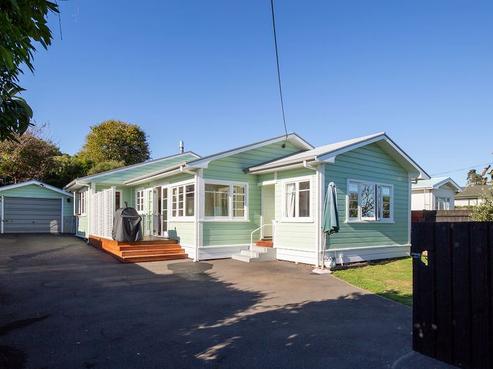 23 Koromiko Avenue, Stoke