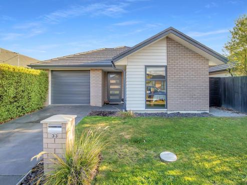 33 Limbrick Crescent, Wigram