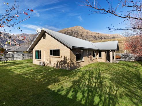 8 Herries Lane, Lake Hayes Estate
