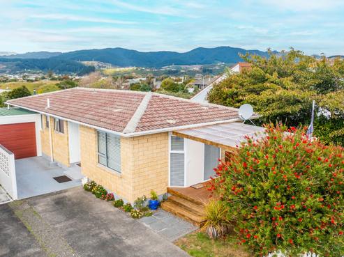 16 Anaru Street, Raumati Beach