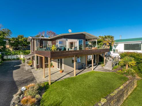 12A Newhaven Terrace, Mairangi Bay