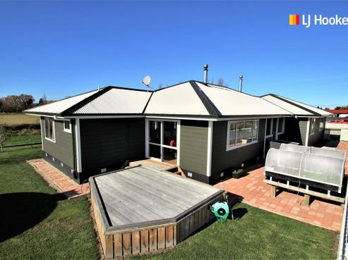 27 Mold Street, Middlemarch
