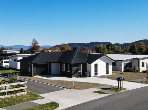 102 Kenrigg Road, Kinloch