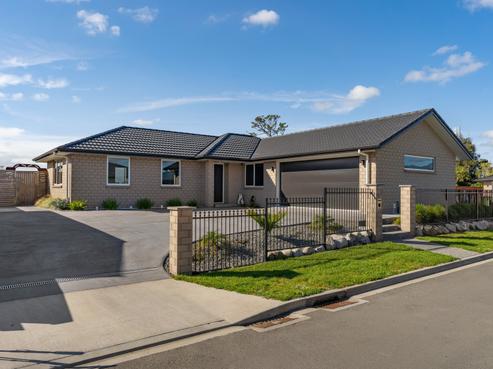 2 Piharau Crescent, Hurdon