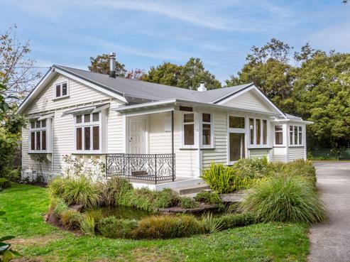 14 Mcmaster Street, Greytown