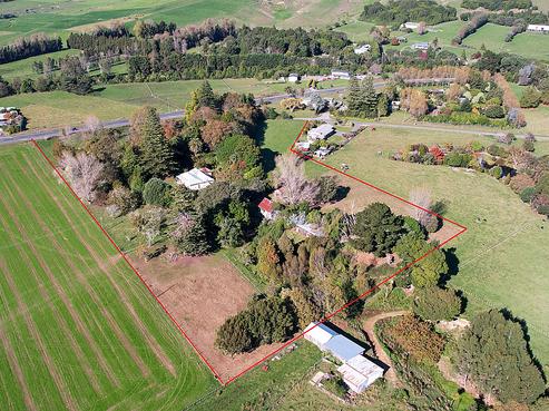 2 Atkins Road, Otaki