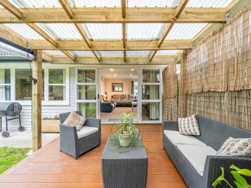 16 Barberry Grove, Maungaraki