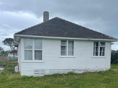 11 Acourt Street, Hawera