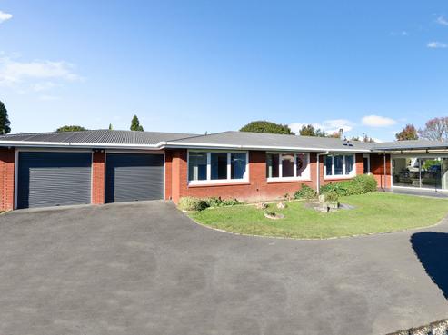 5 Robert Grigg Place, Hamilton East