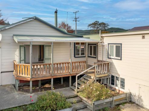 95 Salcombe Street, Kaitangata