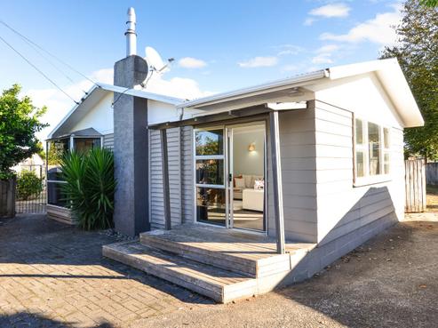 82 Mount View Road, Melville