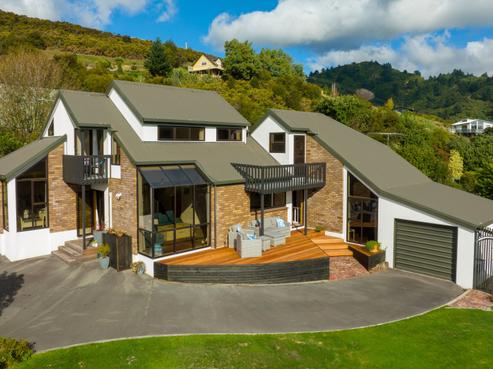 18 Moana View Road, Waikawa