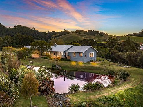 944A Leigh Road, Matakana