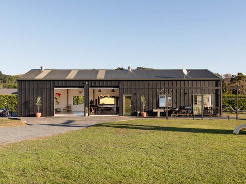 245A Muriwai Valley Road, Muriwai