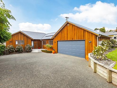 27 Governor Grey Road, Snells Beach