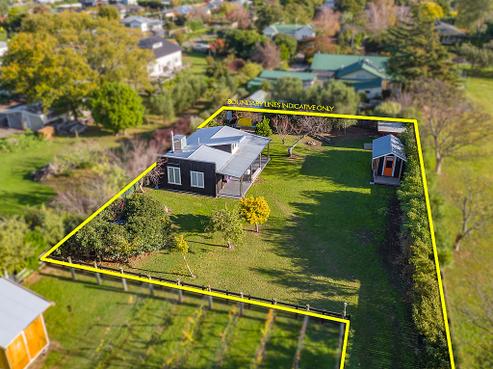 18 Dublin Street, Martinborough