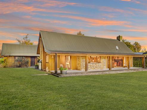 9 Barlow Road, Martinborough