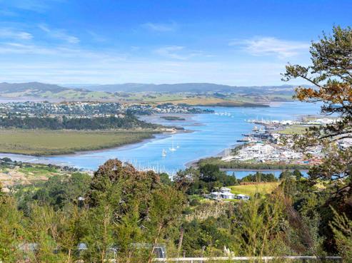 108B Memorial Drive, Parahaki