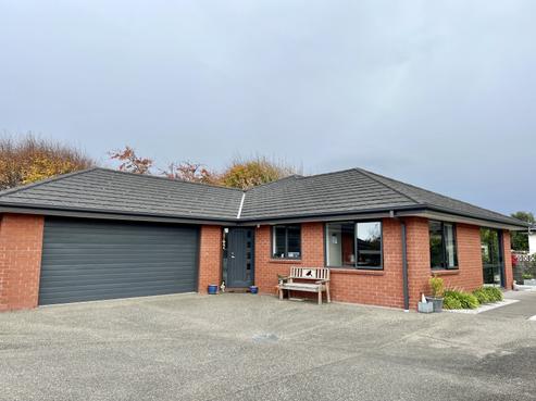89 Layard Street, Windsor