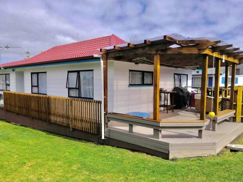 221 Mahia Road, Wattle Downs