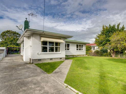48 Oldham Avenue, Onekawa
