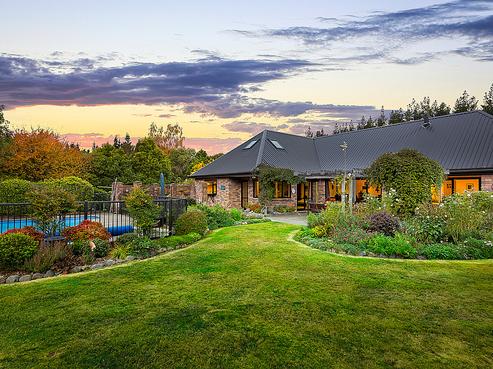 169 Mchughs Road, Swannanoa