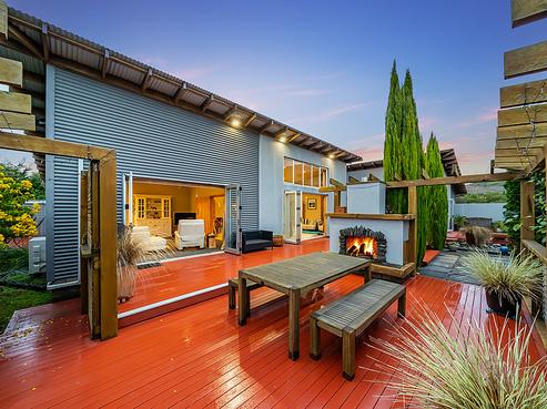76A Kirton Drive, Riverstone Terraces