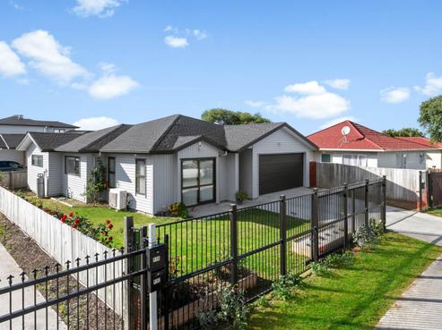 93A Maplesden Drive, Clendon Park