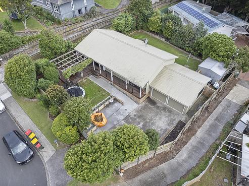 18 Crail Court, Totara Heights