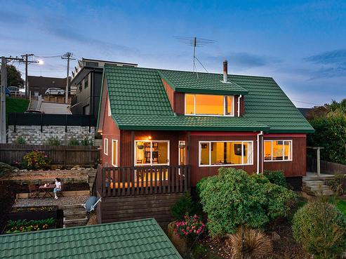 1 Iona Street, Mornington