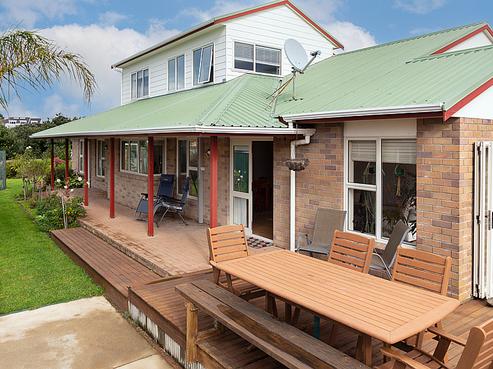 21 The Glebe, Coastlands