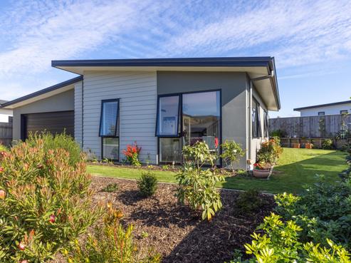 10 Tarn Close, Richmond