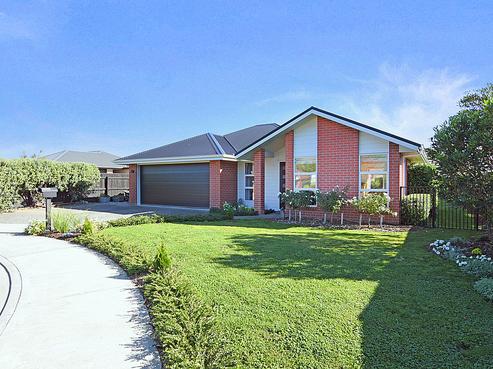 20 Ernest Place, Brightwater