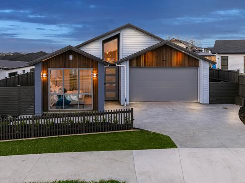 39 Henry Tayler Rise, Wainui