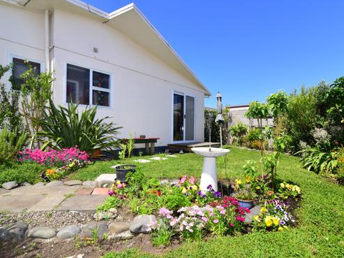 4/104 Alma Road, Gonville