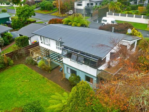 23 Sloane Avenue, Tihiotonga