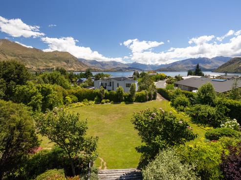 10 Penrith Park Drive, Wanaka