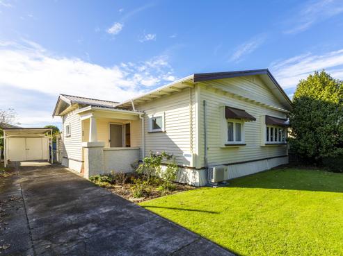 505 Saint Aubyn Street West, Hastings